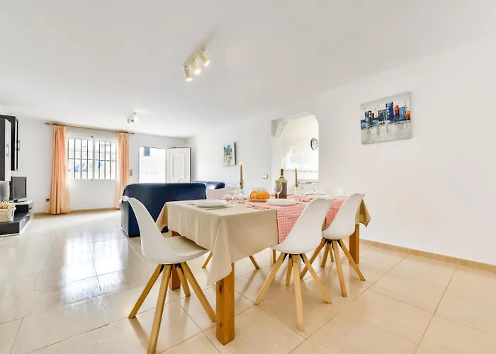 Willa Guzman - Stefka Calpe