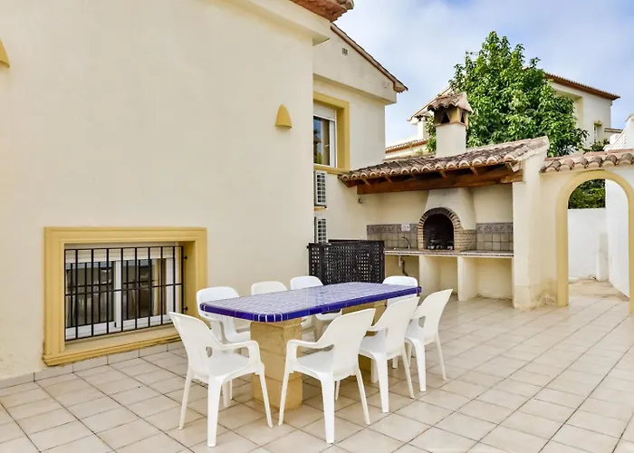 Guzman - Stefka Villa Calp